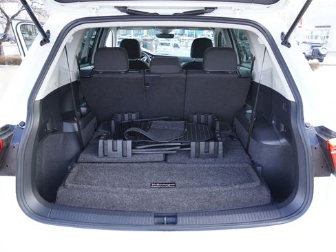 Used 2023 Volkswagen Tiguan S image 15