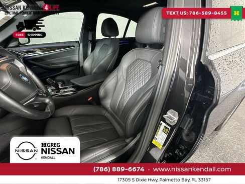 Used 2023 BMW 530i w/ Premium Package image 15
