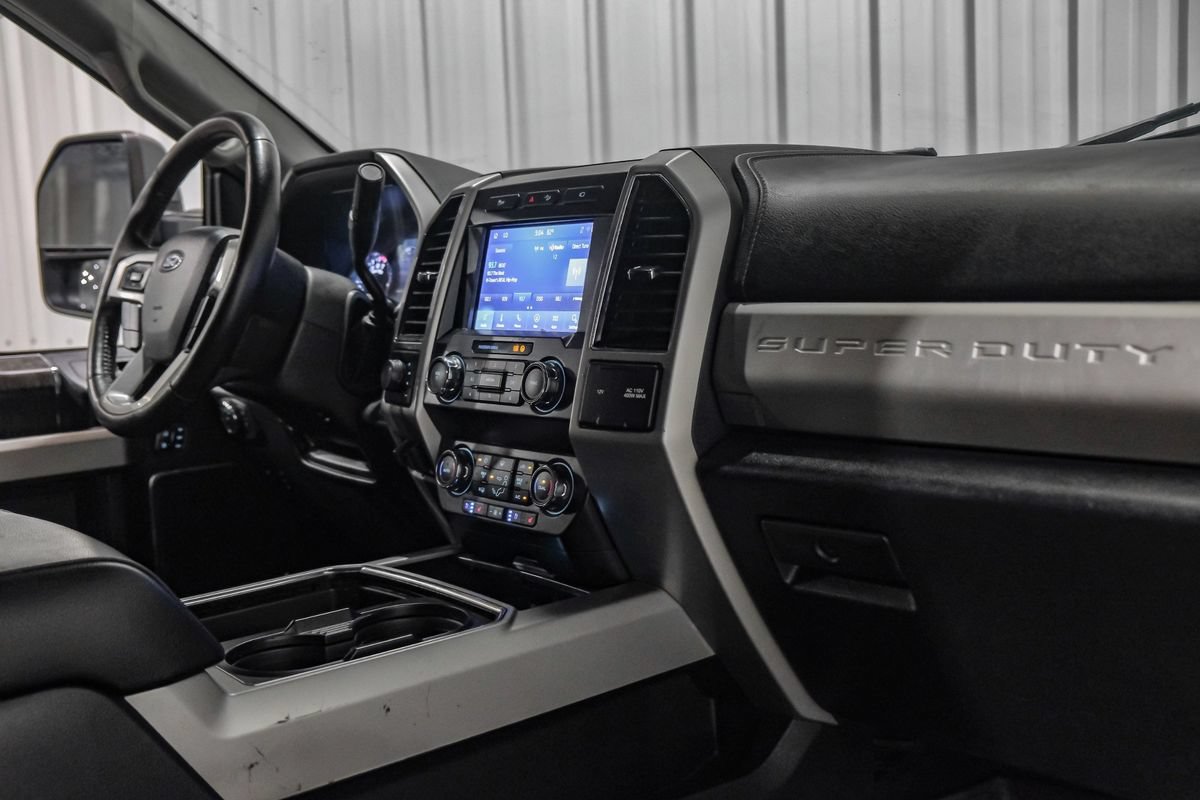 Used 2021 Ford F250 Lariat w/ Lariat Ultimate Package AWD/4WD image 12
