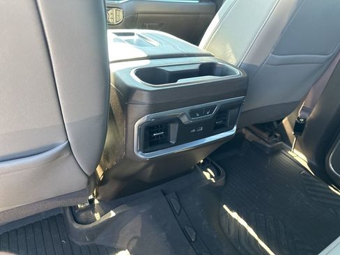 Used 2022 Chevrolet Silverado 1500 LTZ image 21