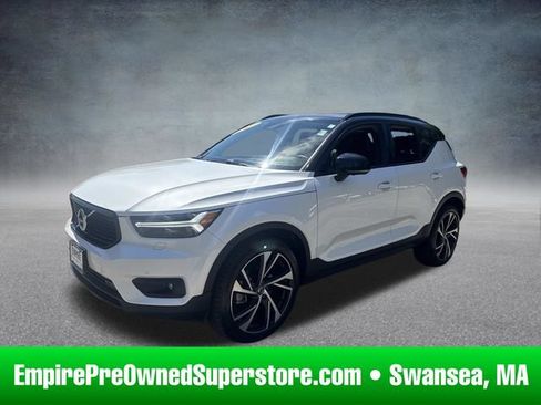 Used 2021 Volvo XC40 T5 R-Design w/ Advanced Package AWD/4WD image 1
