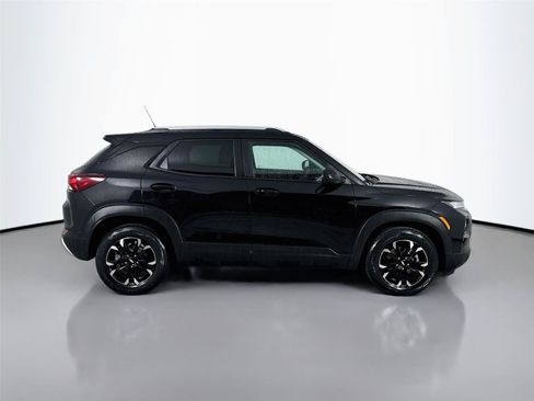 Used 2023 Chevrolet TrailBlazer LT FWD image 10