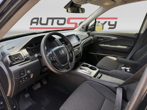 Used 2021 Honda Ridgeline Sport image 10
