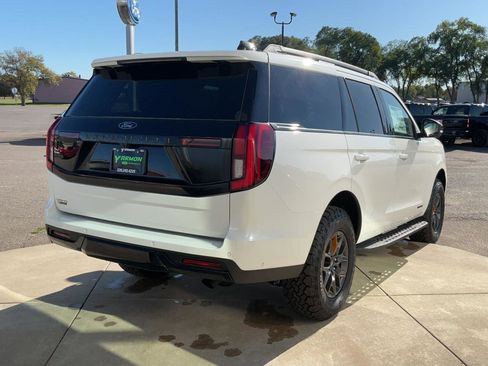 New 2025 Ford Expedition Tremor image 8