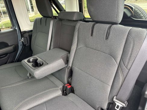 Used 2025 Jeep Wrangler Sahara w/ Safety Group image 13