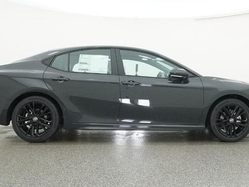 New 2026 Toyota Camry SE FWD image 30