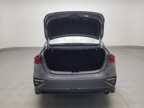 Used 2019 Kia Forte LXS image 29