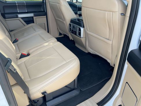 Used 2020 Ford F250 Lariat w/ Lariat Value Package image 30