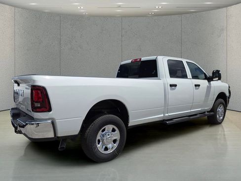 New 2026 RAM 2500 Tradesman AWD/4WD image 4