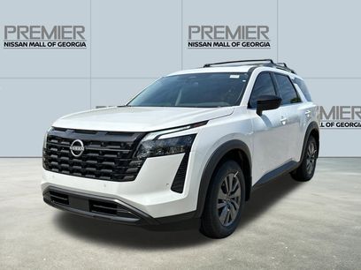 New 2026 Nissan Pathfinder SV w/ SV Premium Package