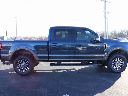 Used 2018 Ford F250 Lariat w/ Lariat Value Package image 16