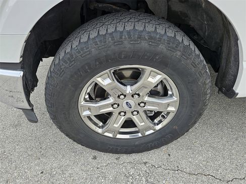 Used 2021 Ford F150 XLT w/ XTR Package image 36