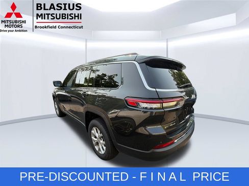 Used 2023 Jeep Grand Cherokee L Limited AWD/4WD image 12