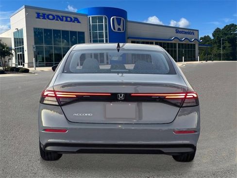 New 2026 Honda Accord SE image 4