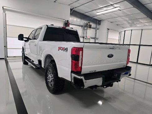 Used 2024 Ford F250 Lariat w/ FX4 Off-Road Package AWD/4WD image 7