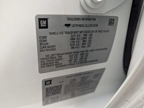 Certified 2020 GMC Sierra 1500 AT4 w/ AT4 Premium Package AWD/4WD image 33