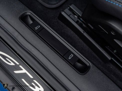 Used 2025 Porsche 911 GT3 image 36