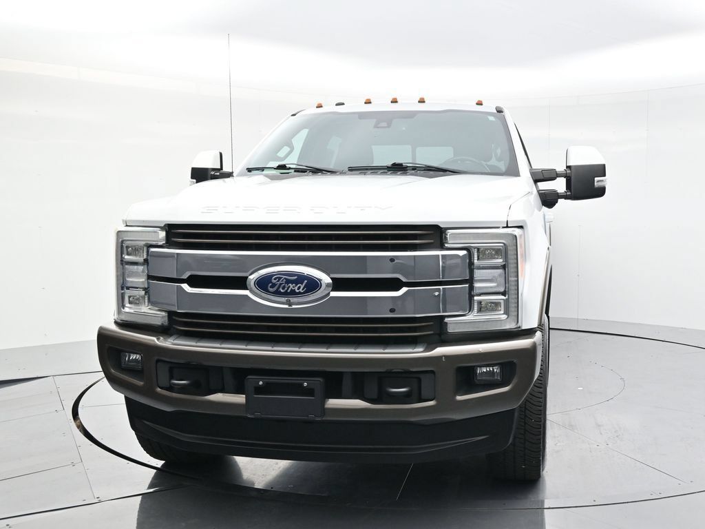 Used 2017 Ford F350 King Ranch w/ King Ranch Ultimate Package AWD/4WD image 2