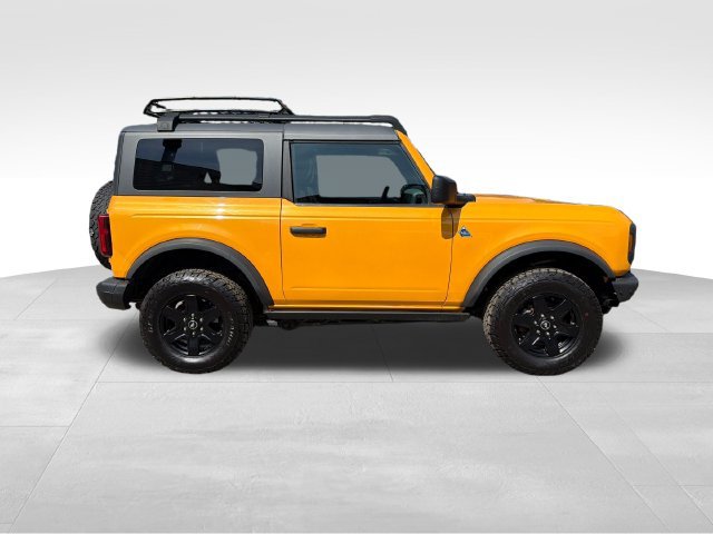 Used 2022 Ford Bronco Black Diamond AWD/4WD image 2