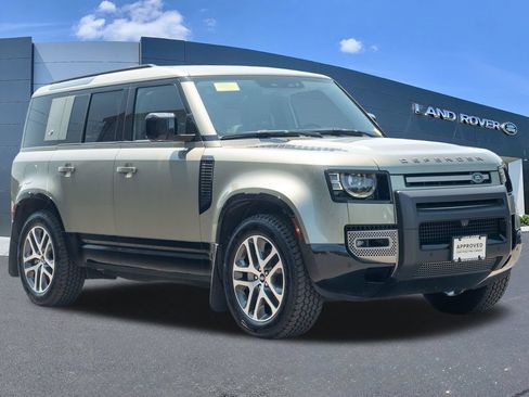 Used 2024 Land Rover Defender 110 X-Dynamic SE AWD/4WD image 3