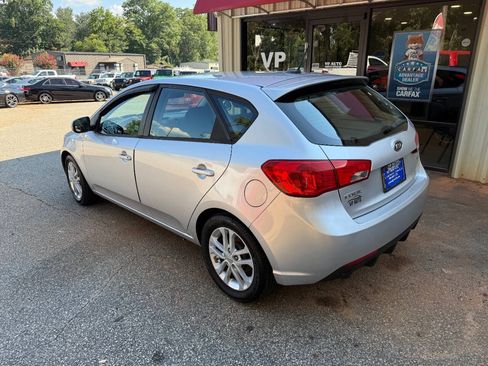 Used 2011 Kia Forte EX FWD image 8