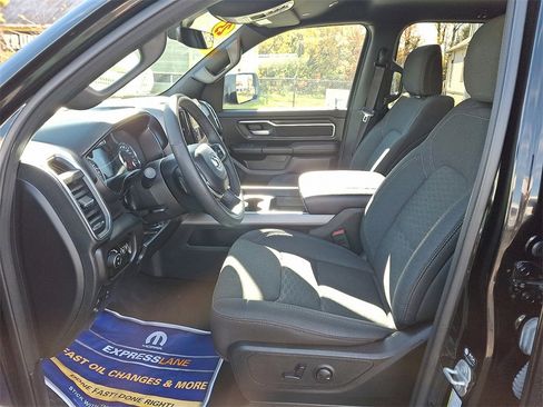 Used 2025 RAM 1500 Big Horn image 13