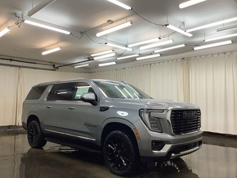 New 2026 GMC Yukon XL Elevation image 4
