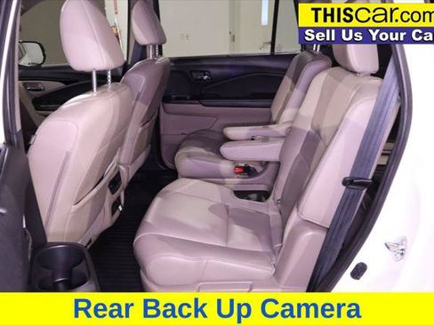 Used 2019 Honda Pilot Touring image 25