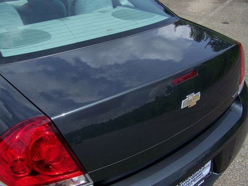 Used 2014 Chevrolet Impala Limited LS image 23