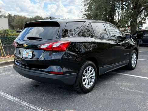 Used 2019 Chevrolet Equinox LS w/ LS Convenience Package FWD image 5
