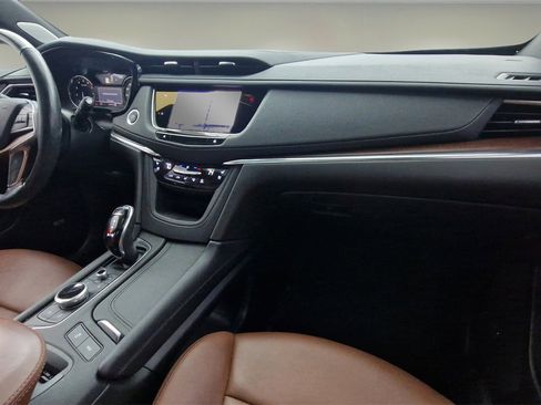 Used 2022 Cadillac XT5 Premium Luxury image 31