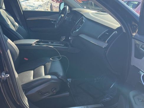 Used 2022 Volvo XC90 T6 Inscription w/ Advanced Package image 8