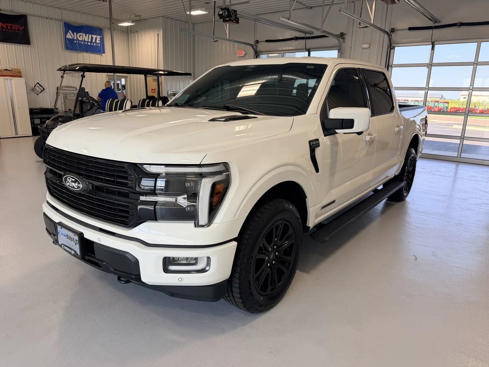 Used 2024 Ford F150 Platinum w/ FX4 Off-Road Package AWD/4WD image 11