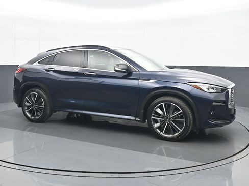 Used 2023 INFINITI QX55 Luxe w/ Cargo Package image 8