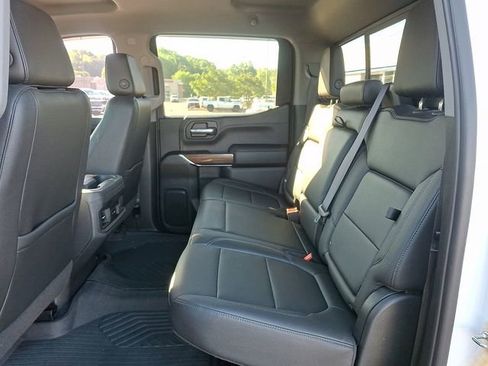 Used 2020 Chevrolet Silverado 1500 LT Trail Boss AWD/4WD image 10