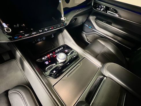 Used 2023 Jeep Grand Wagoneer Series II image 26