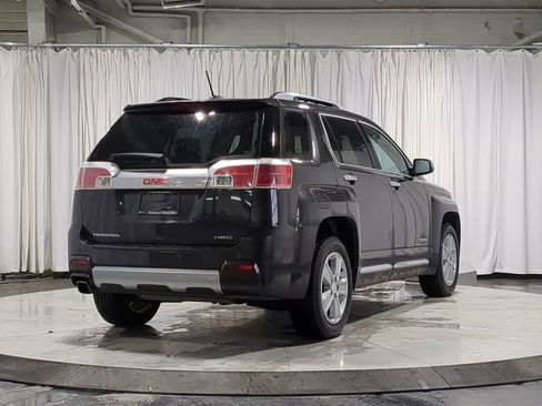 Used 2023 GMC Terrain SLE w/ Driver Convenience Package image 14