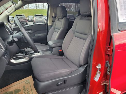 Used 2022 Nissan Frontier SV image 27