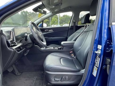 Certified 2023 Kia Sportage EX FWD image 13