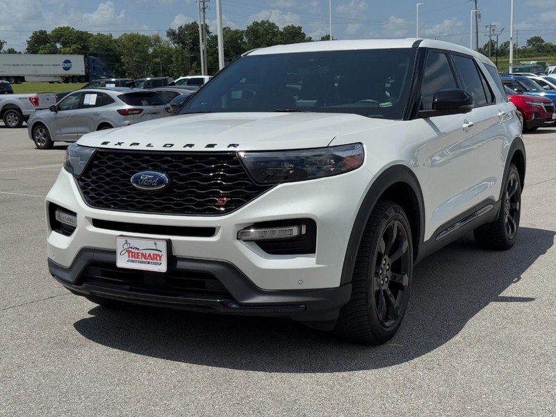 Used 2022 Ford Explorer ST w/ Equipment Group 401A AWD/4WD image 8