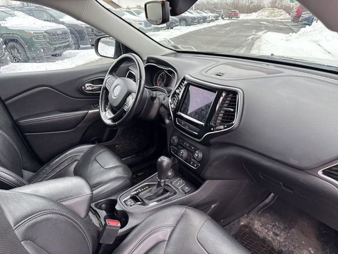 Used 2020 Jeep Cherokee Limited image 8