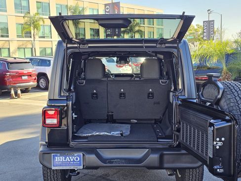 New 2026 Jeep Wrangler Sport S image 7