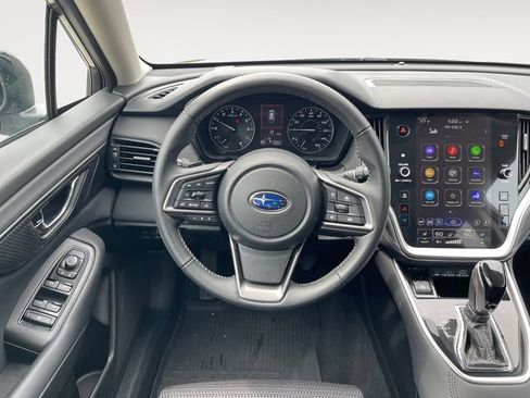Used 2025 Subaru Outback Premium w/ Popular Package #1A AWD/4WD image 12