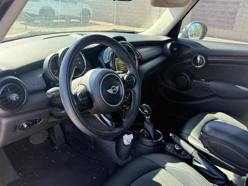 Used 2015 MINI Cooper 4-Door Hardtop FWD image 12
