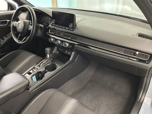 Used 2024 Honda Civic Sport image 27