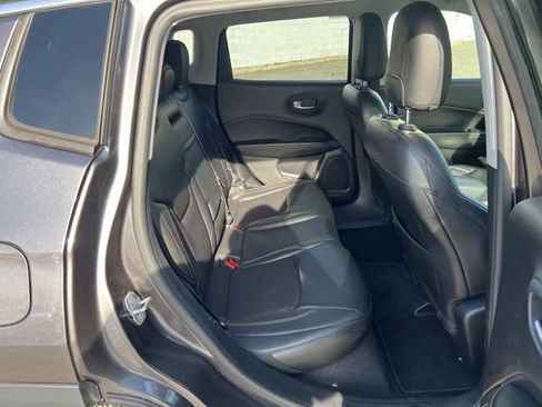 Used 2018 Jeep Compass Latitude w/ Popular Equipment Group image 16