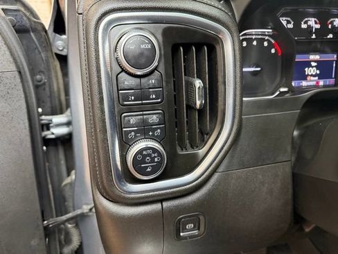 Used 2022 GMC Sierra 1500 SLT w/ SLT Premium Plus Package image 22