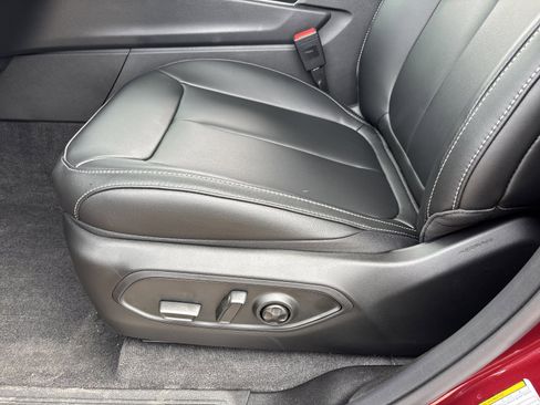 New 2026 Jeep Grand Cherokee L Limited image 18