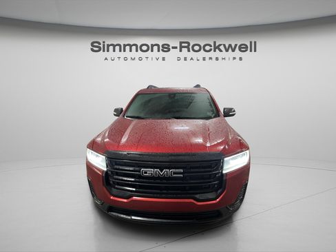 Used 2023 GMC Acadia SLE w/ Driver Convenience Package image 2