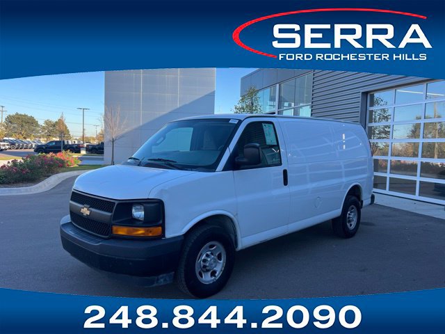 Used 2017 Chevrolet Express 2500 RWD image 1